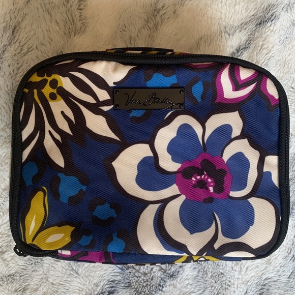 Vera Bradley Lunchbox - Picture 2 of 6